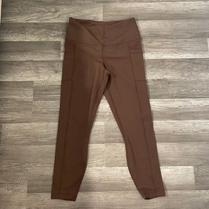 Brand: 90 degree by reflex. Size medium.